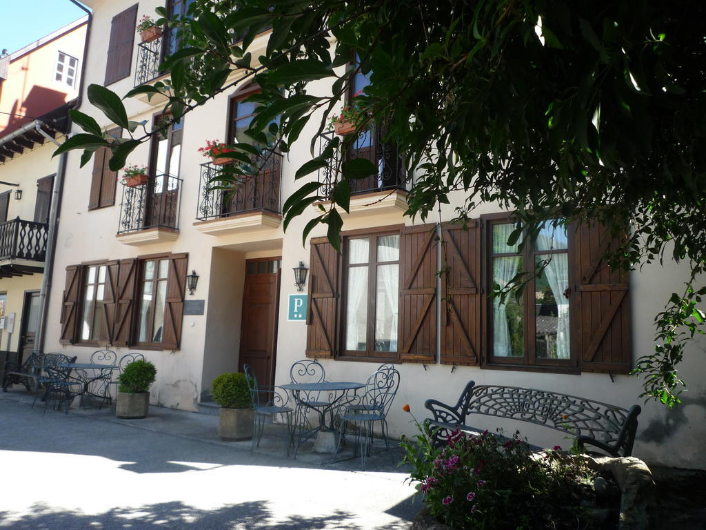 Casa Es Neres Hotel เลส ภายนอก รูปภาพ