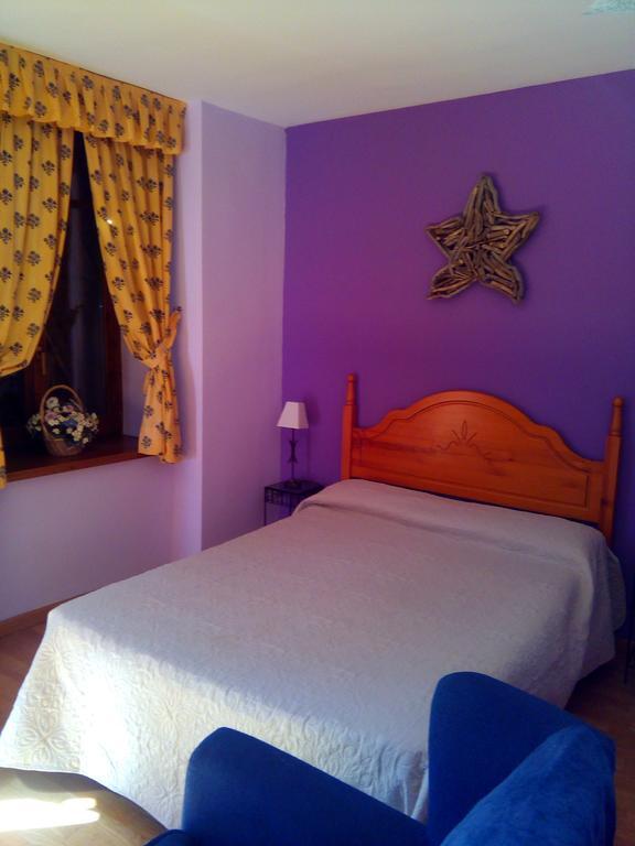 Casa Es Neres Hotel เลส ภายนอก รูปภาพ